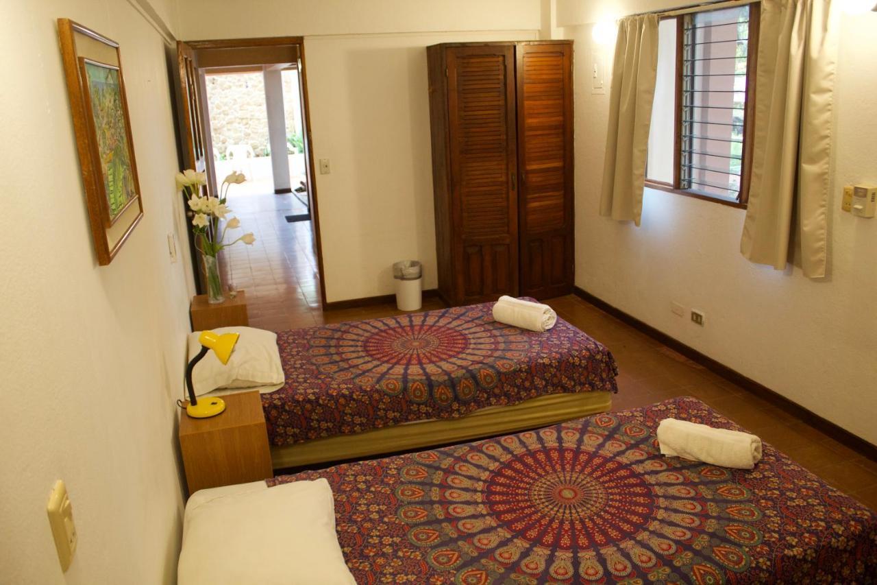 Hostel Tajalin Montezuma Extérieur photo